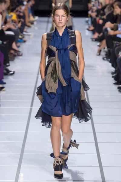 Look 5